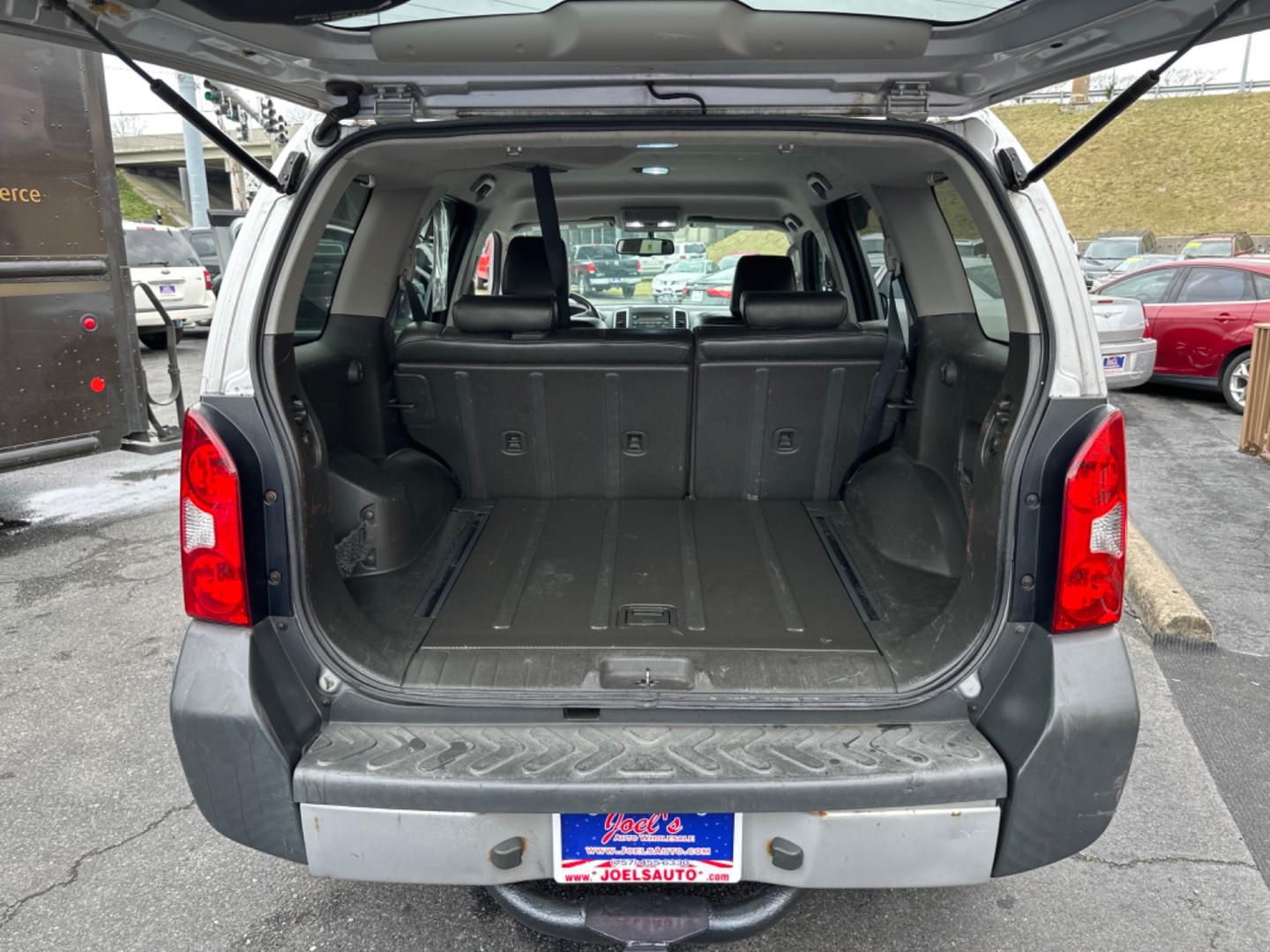 2011 Silver Nissan Xterra (5N1AN0NW0BC) , located at 5700 Curlew Drive, Norfolk, VA, 23502, (757) 455-6330, 36.841885, -76.209412 - Photo#11